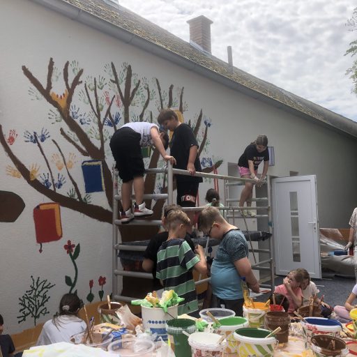 Die Kinder der Volksschule …
