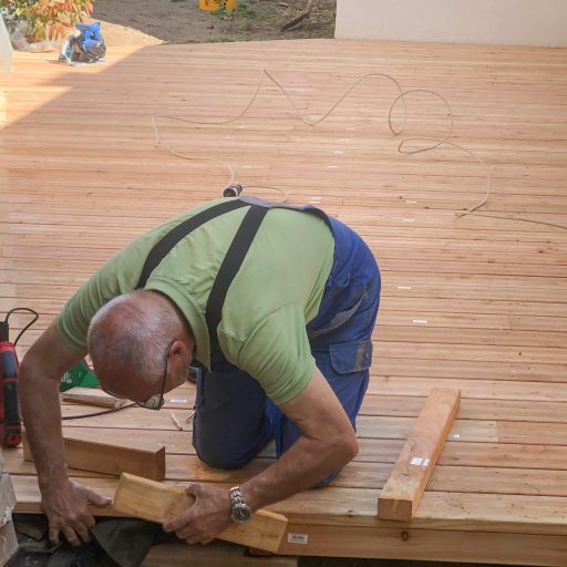 Fachkundige Terrassenverlegung