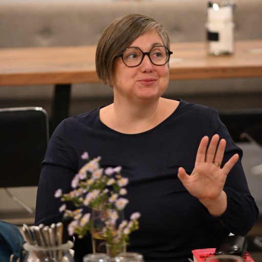 Die wortgewandte Autorin und Poetry-Slammerin Mieze Medusa 